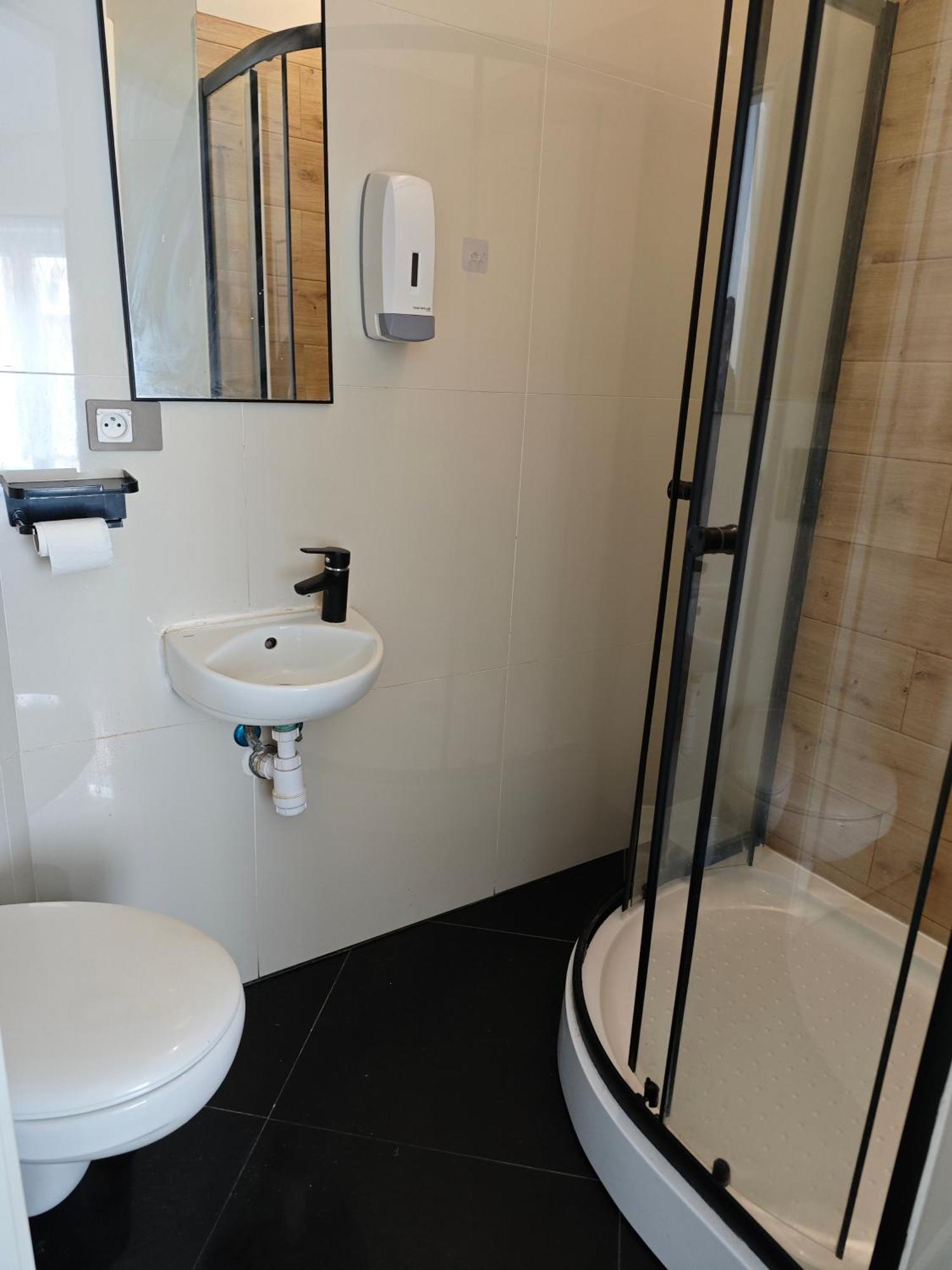 Apartamenty Wilcza - City Center Varşovia Cameră foto