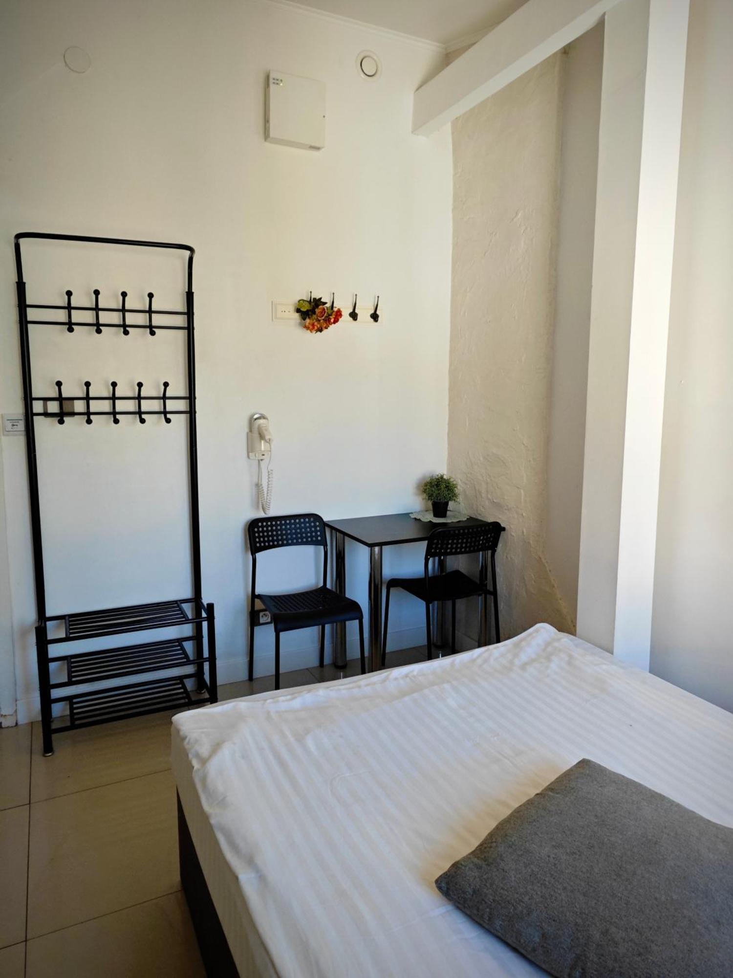 Apartamenty Wilcza - City Center Varşovia Cameră foto