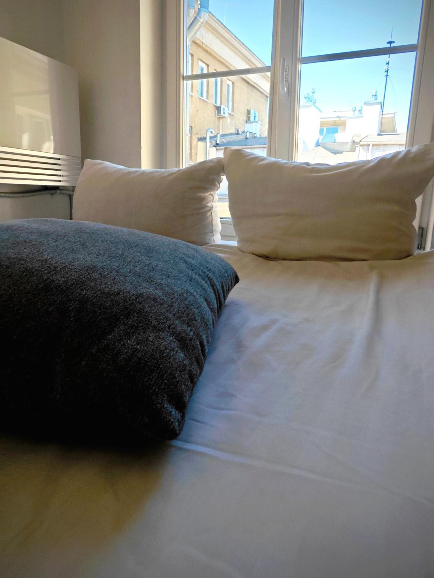 Apartamenty Wilcza - City Center Varşovia Cameră foto